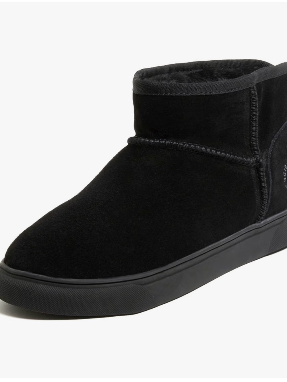 Women's  Fireside by Dearfoams Black Suede Shearling Boots in size 9
